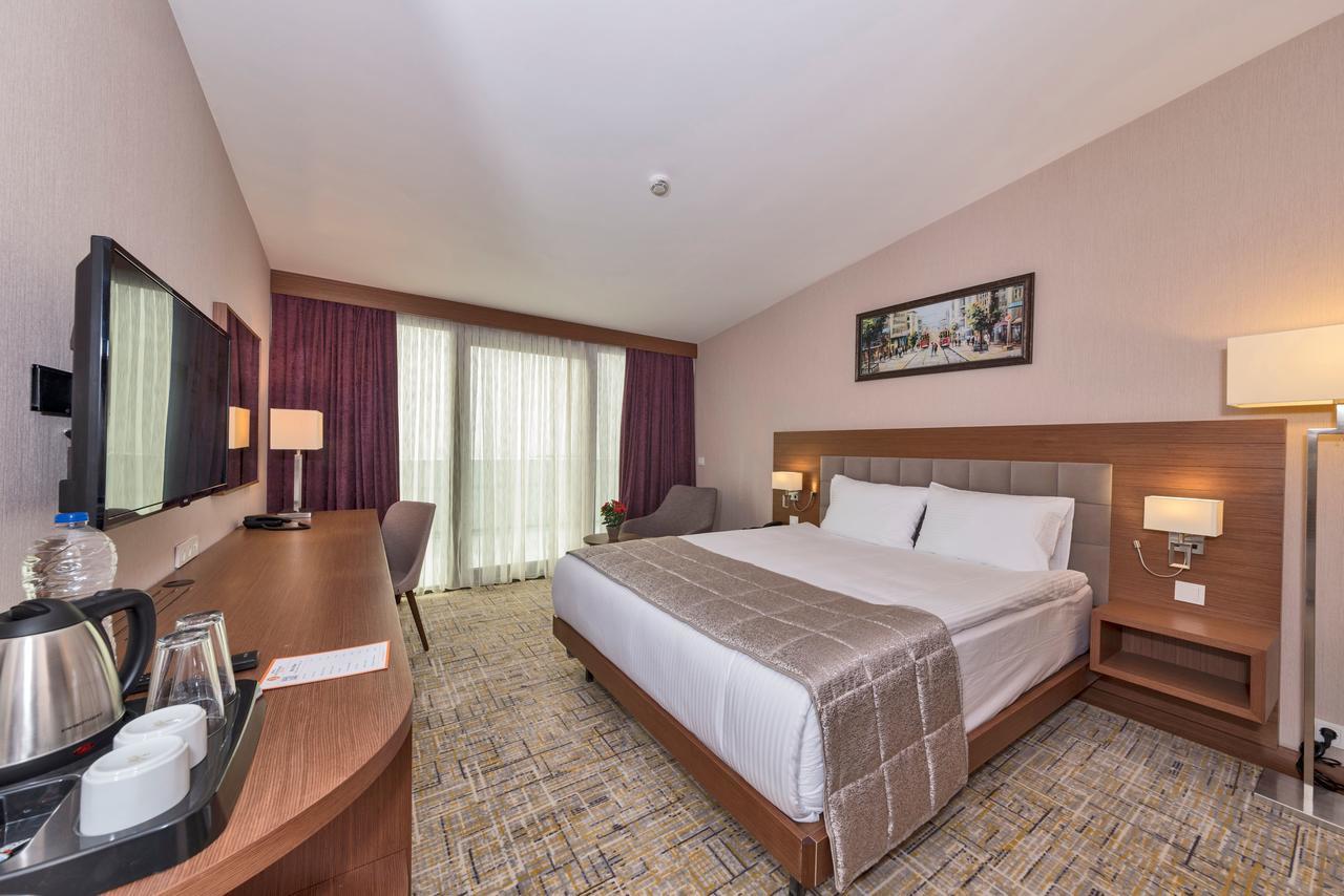 Land Park Hotel อิสตันบูล ภายนอก รูปภาพ