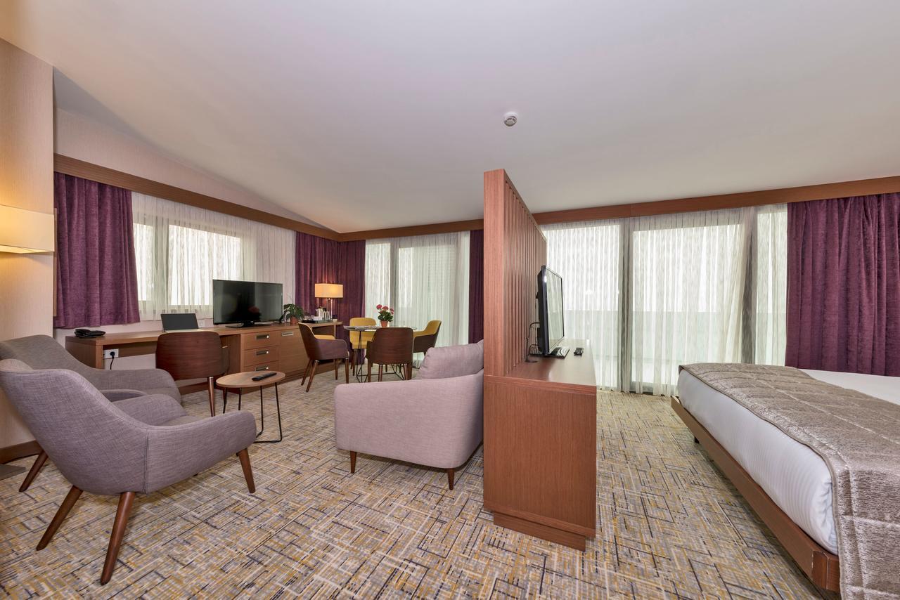 Land Park Hotel อิสตันบูล ภายนอก รูปภาพ