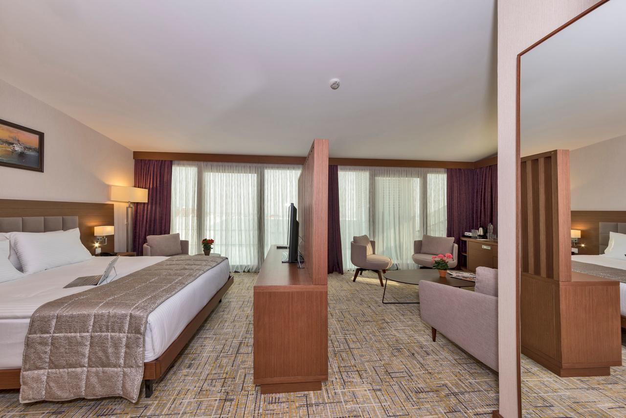 Land Park Hotel อิสตันบูล ภายนอก รูปภาพ